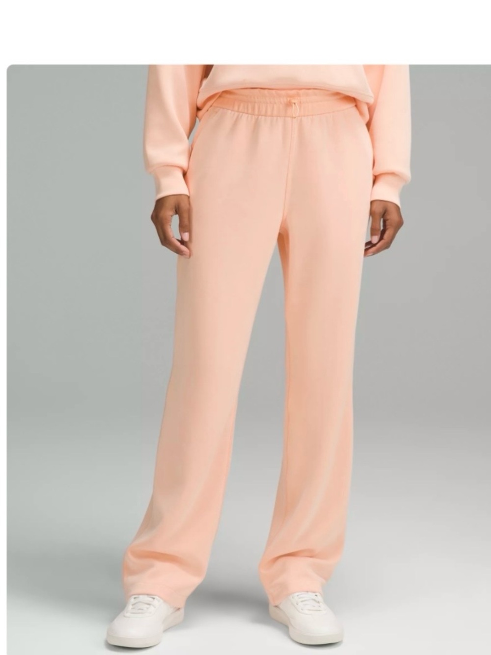 Lululemon Softstreme High Rise Pant. Size 6 short. Color Peach Bellini